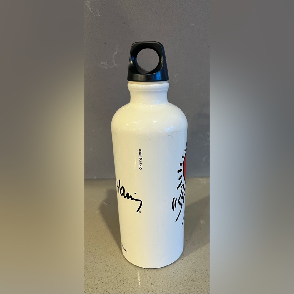 Keith Haring Sigg+ Swiss Made Pop Art Metal Reusable Water Bottle 0.6 LT - Picture 4 of 9